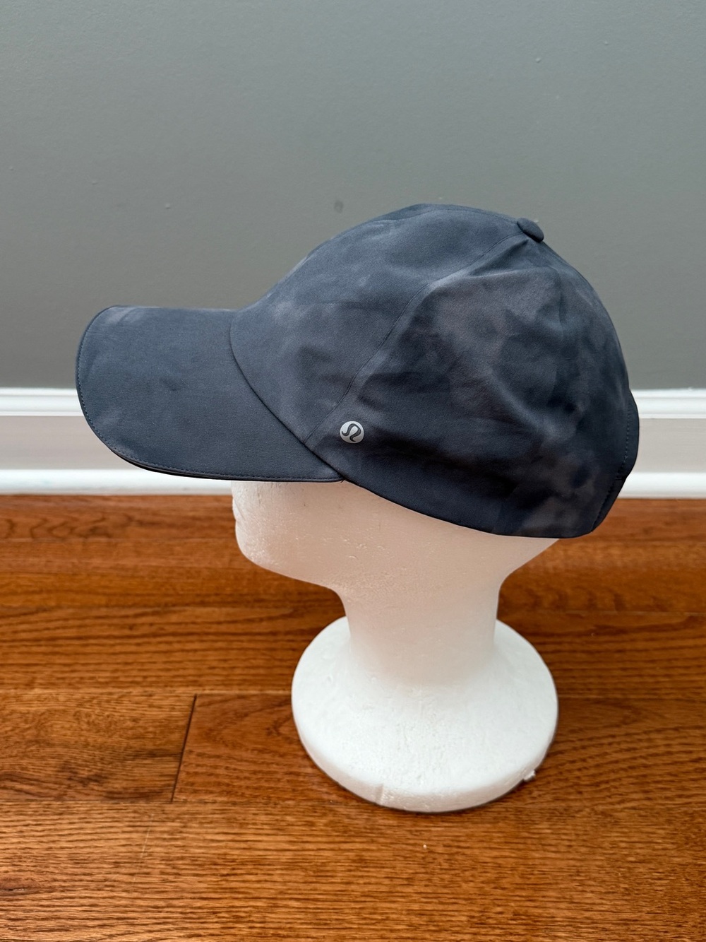 Lululemon Athlelica Gray Athletic Baseball Cap